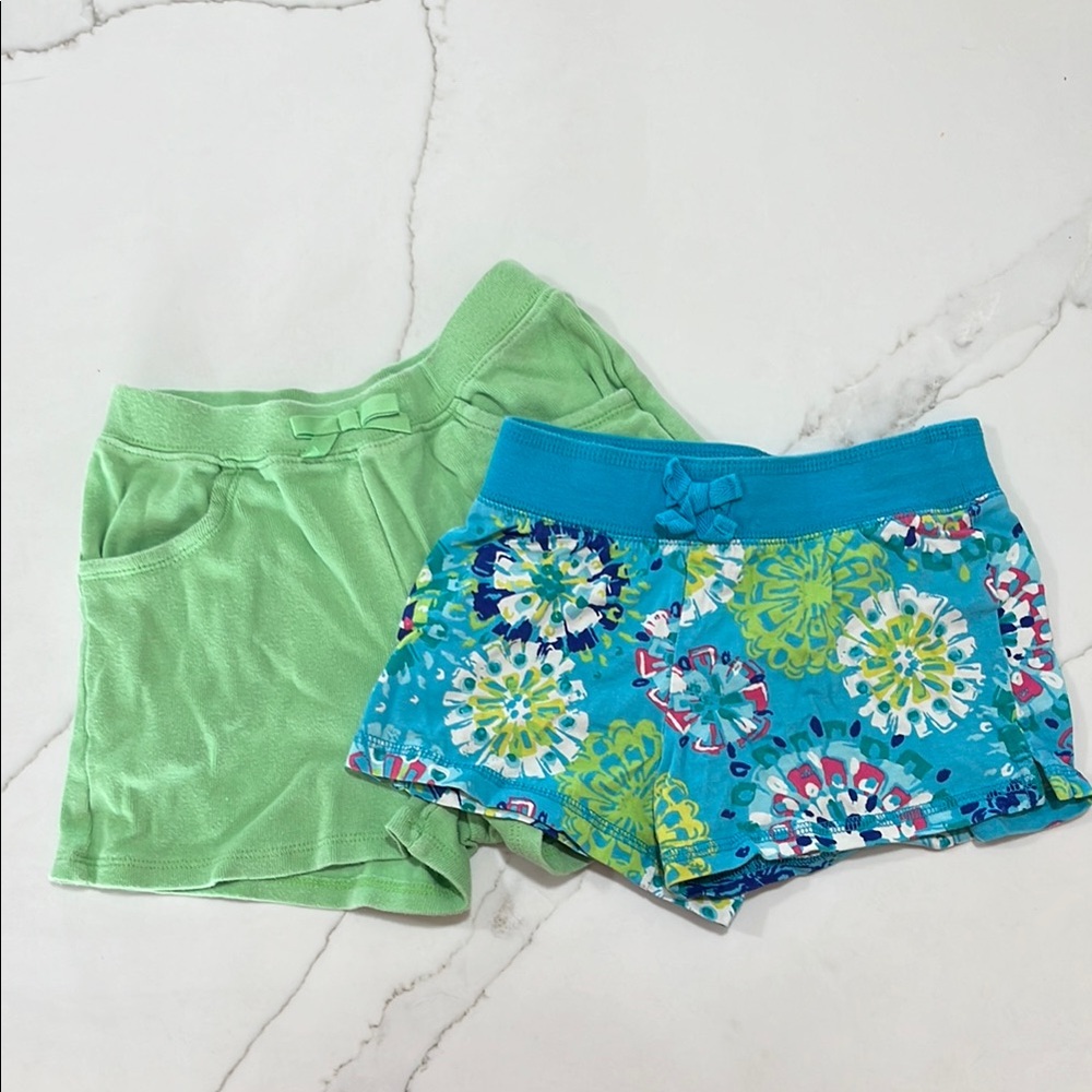 Green and Floral Print Shorts Set